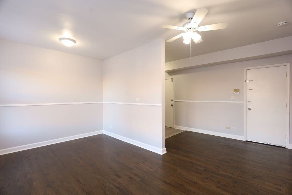 4511 N Malden St #2B - Photo 6 of 20