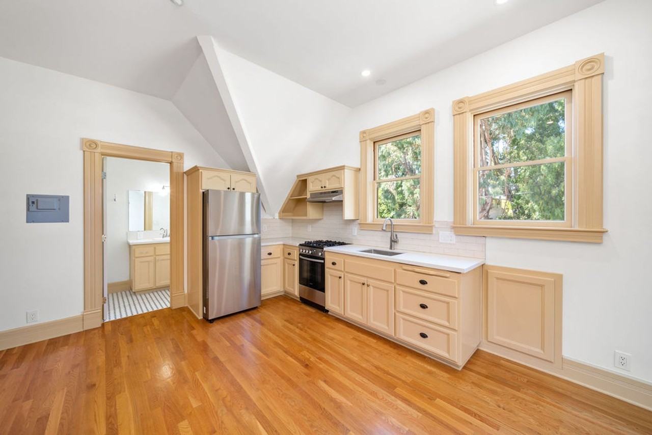1314 Palm - Photo 4 of 50