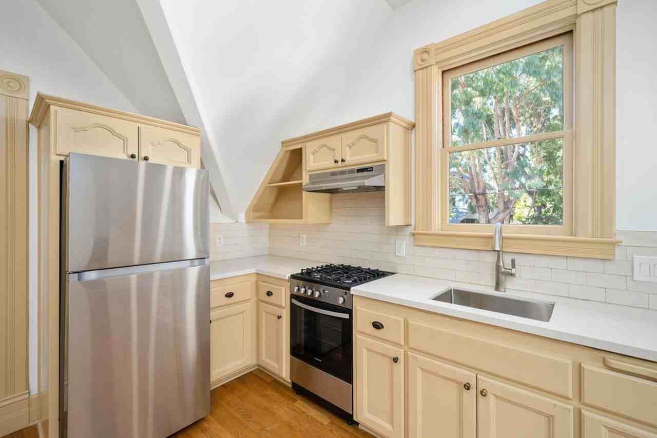 1314 Palm - Photo 7 of 50