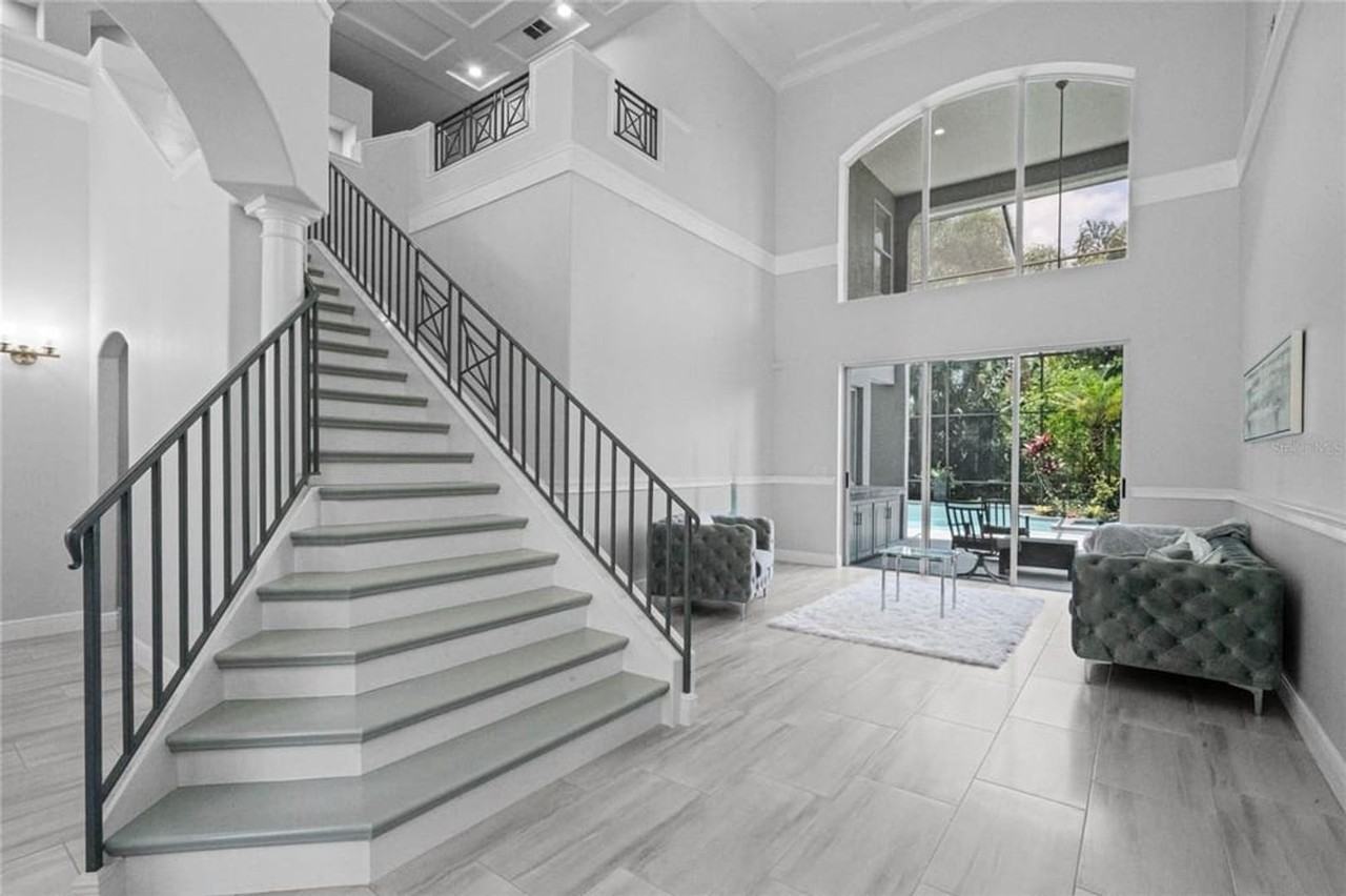 8826 Heritage Bay Cir - Photo 2 of 25