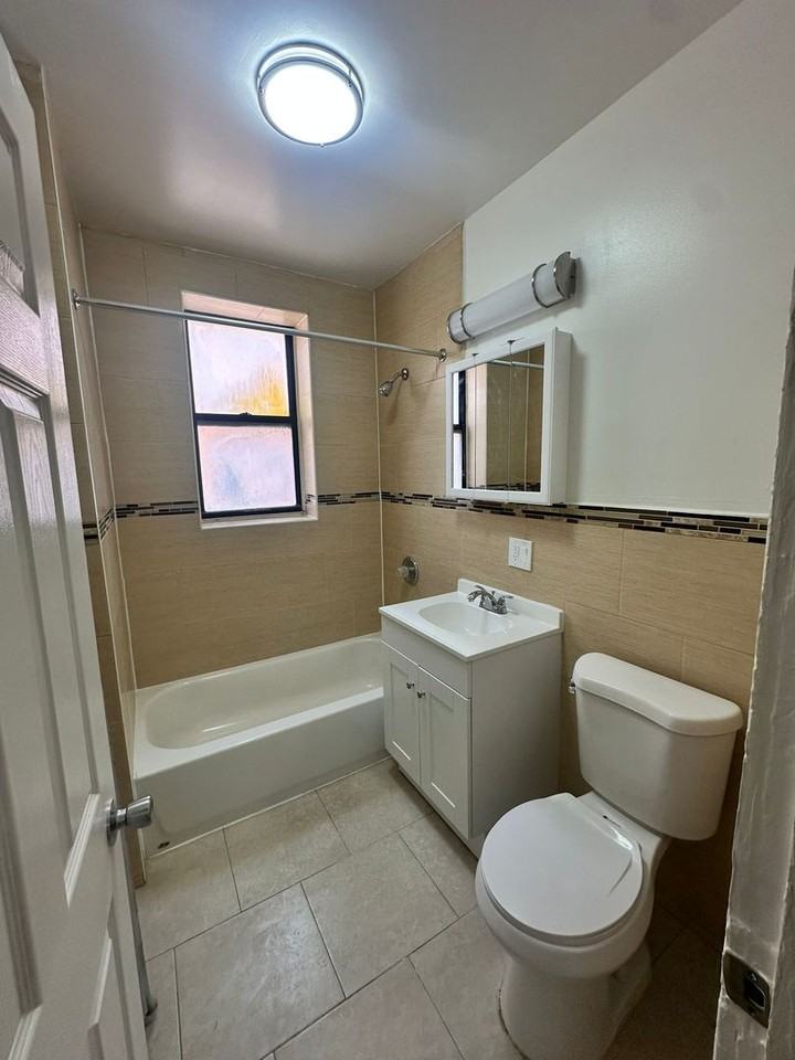 The Eagle - Photo 5 of 9