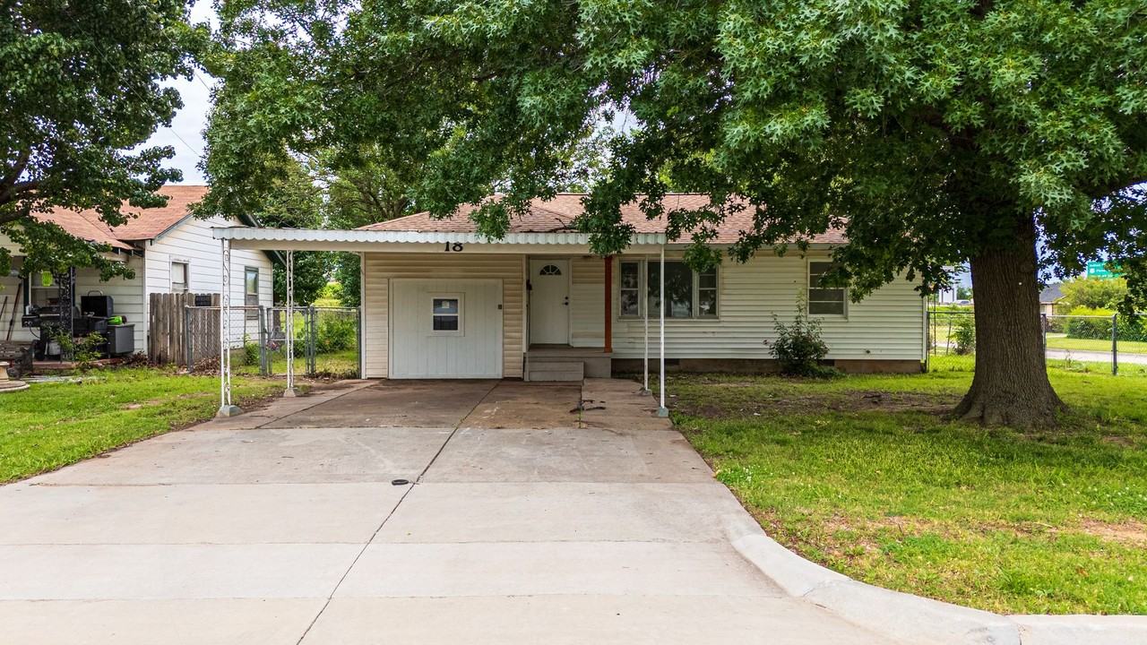 118 S Classen Ave - Photo 2 of 24