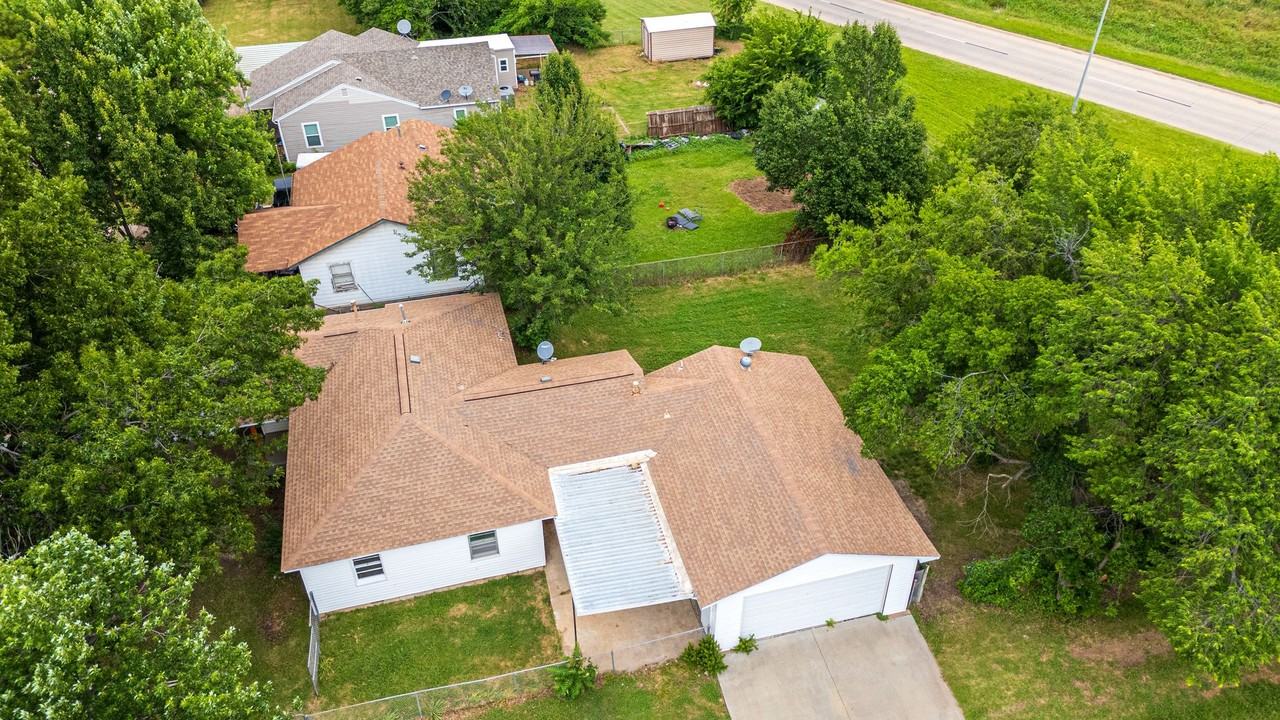 118 S Classen Ave - Photo 5 of 24