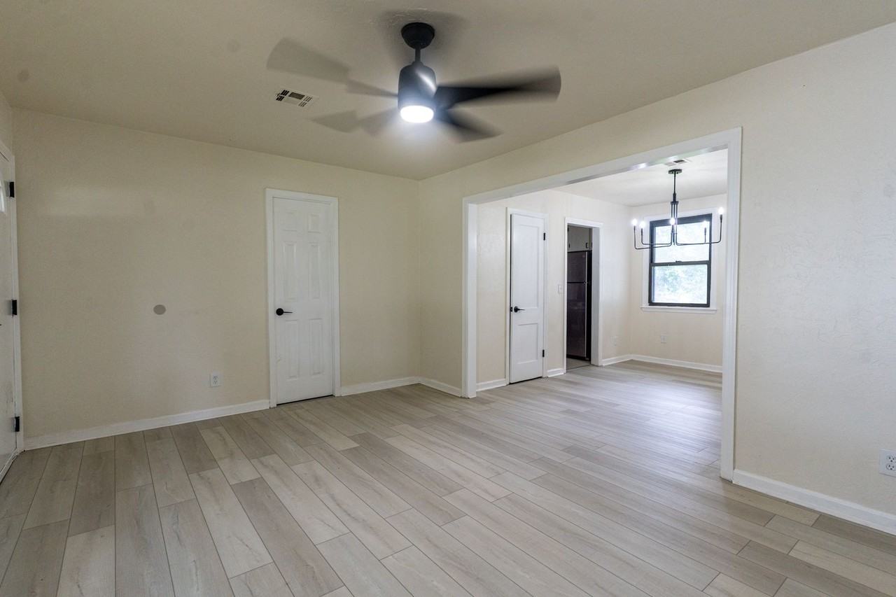 118 S Classen Ave - Photo 7 of 24