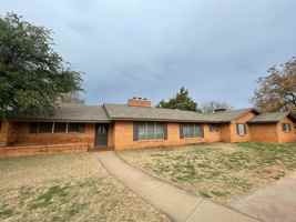 featured image of 598 Washington Blvd