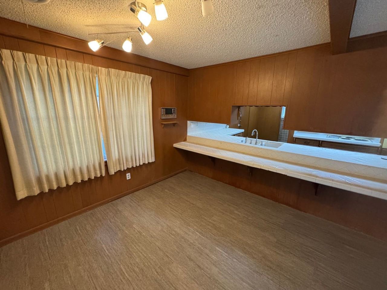 598 Washington Blvd - Photo 5 of 14