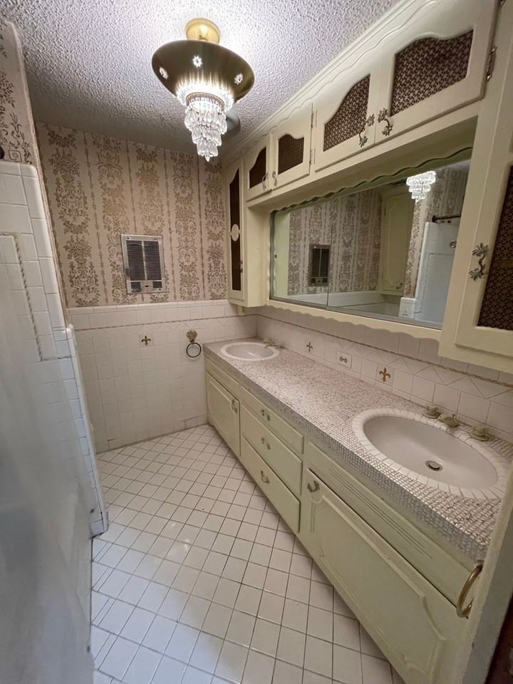 598 Washington Blvd - Photo 6 of 14