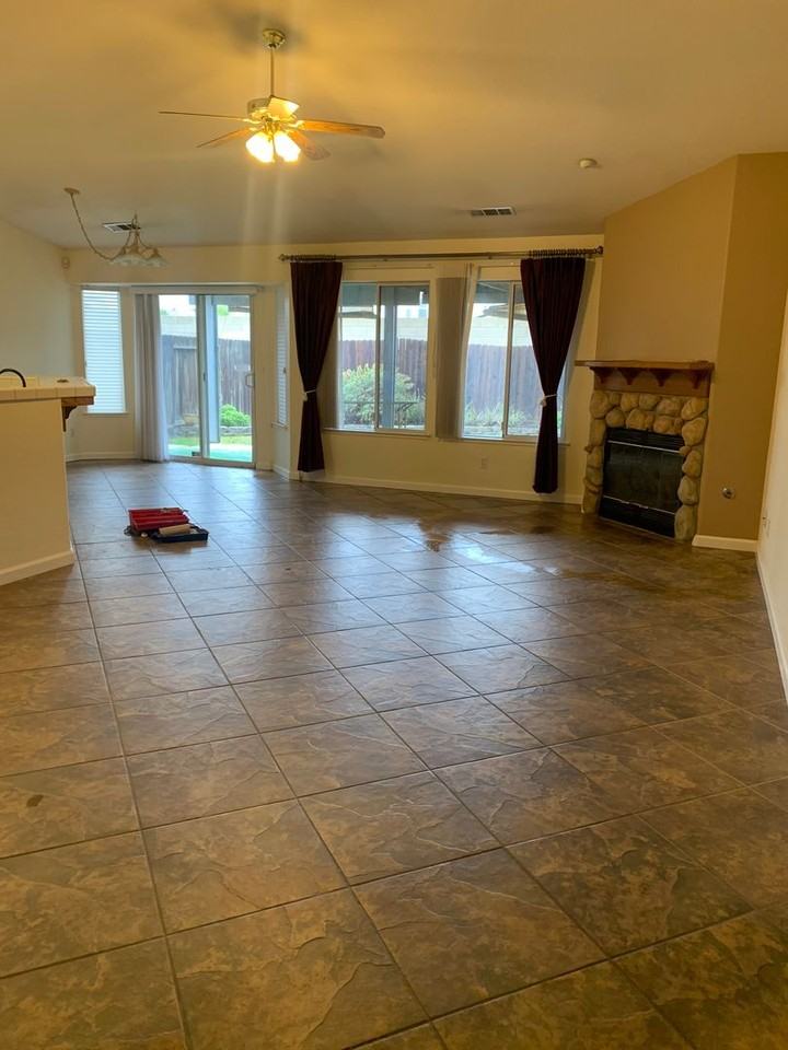 2430 Zion Way - Photo 2 of 13