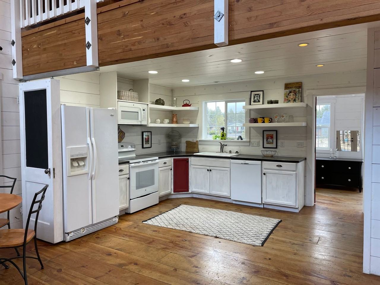 17161 Wood Duck Ct - Photo 3 of 16