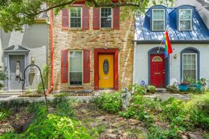 featured image of 5237 Arboles Dr #C