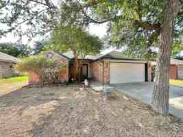 featured image of 2208 Jay Dr