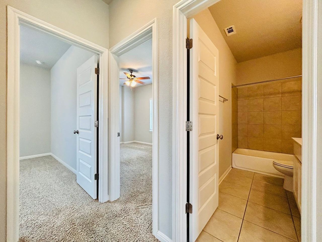 1156 Capra Ln - Photo 5 of 38