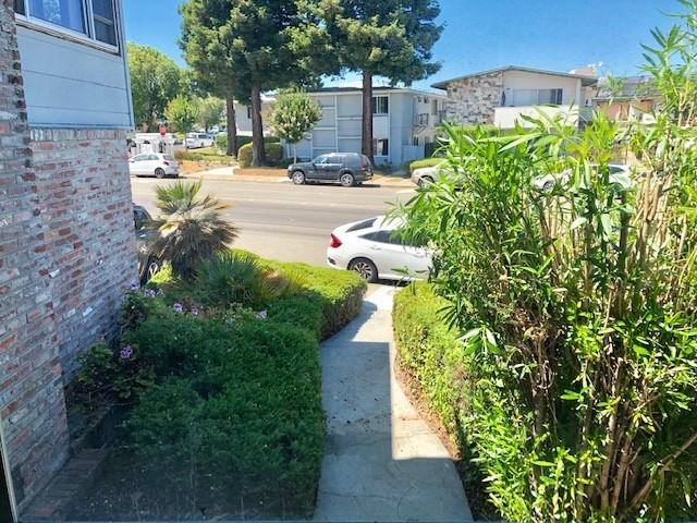 2021 Trousdale Dr - Photo 2 of 27