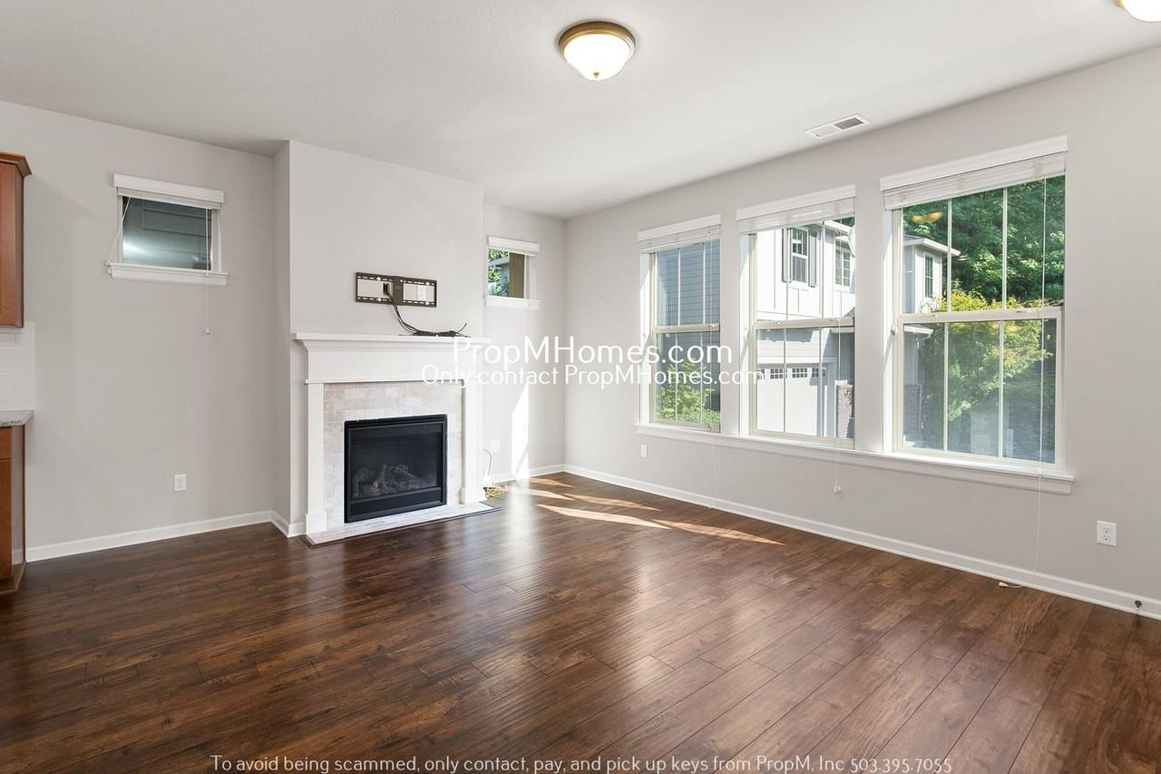 9260 Sw Chopin Ln - Photo 2 of 23