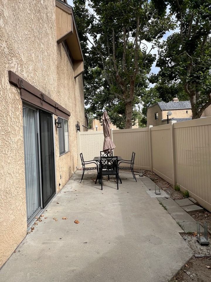 922 Wren Way - Photo 3 of 17