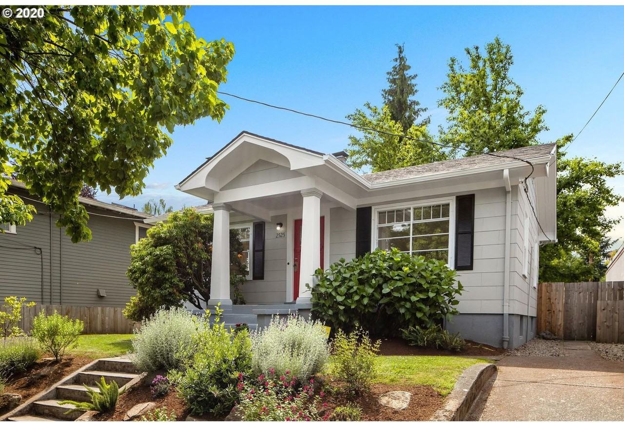 2525 Se 26th Ave - Photo 2 of 23