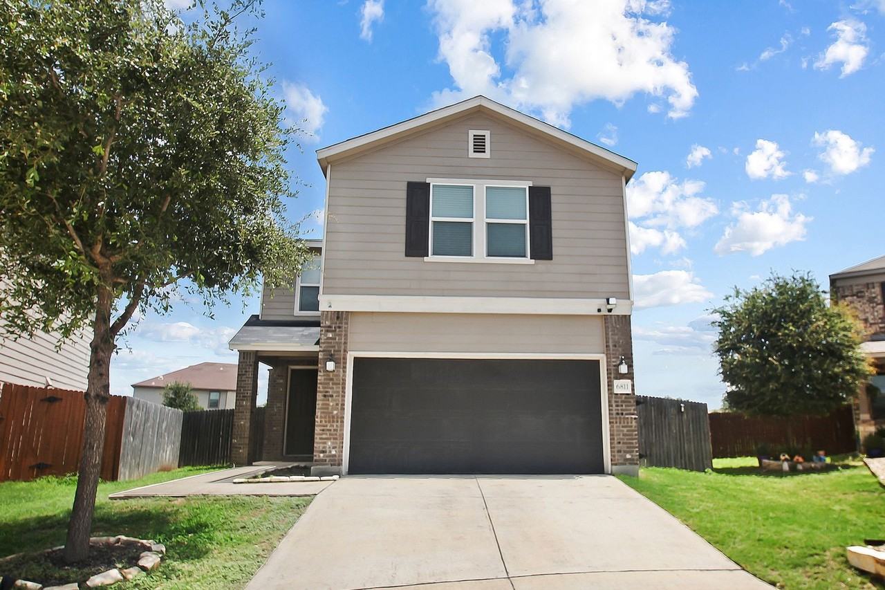 6811 Beltran Pass - Photo 2 of 26