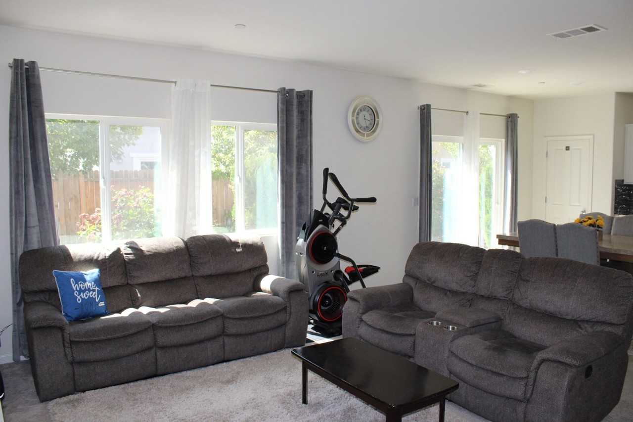 110 Alboran Sea Cir - Photo 3 of 21