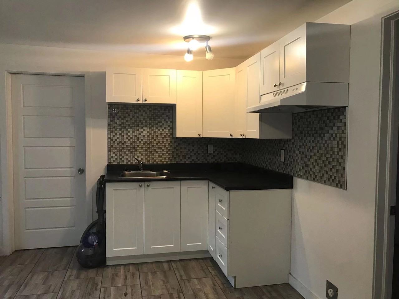 62 Rue Charlevoix - Photo 3 of 7