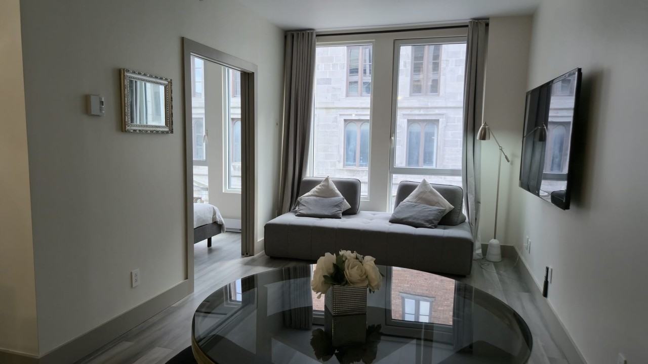 425 Rue Sainte-Hélène #403 - Photo 3 of 10