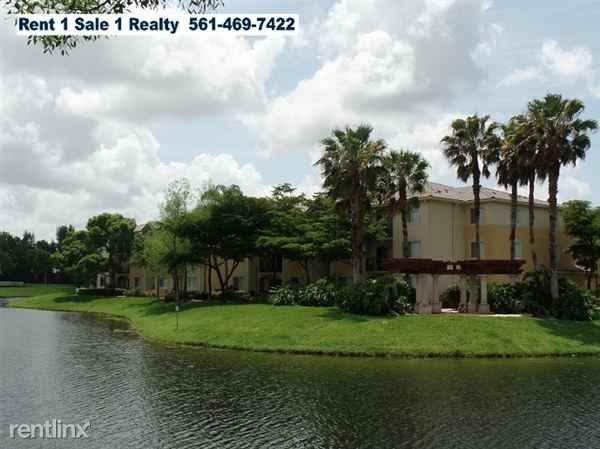 Grandview At Crestwood (Condos) - Photo 3 of 7