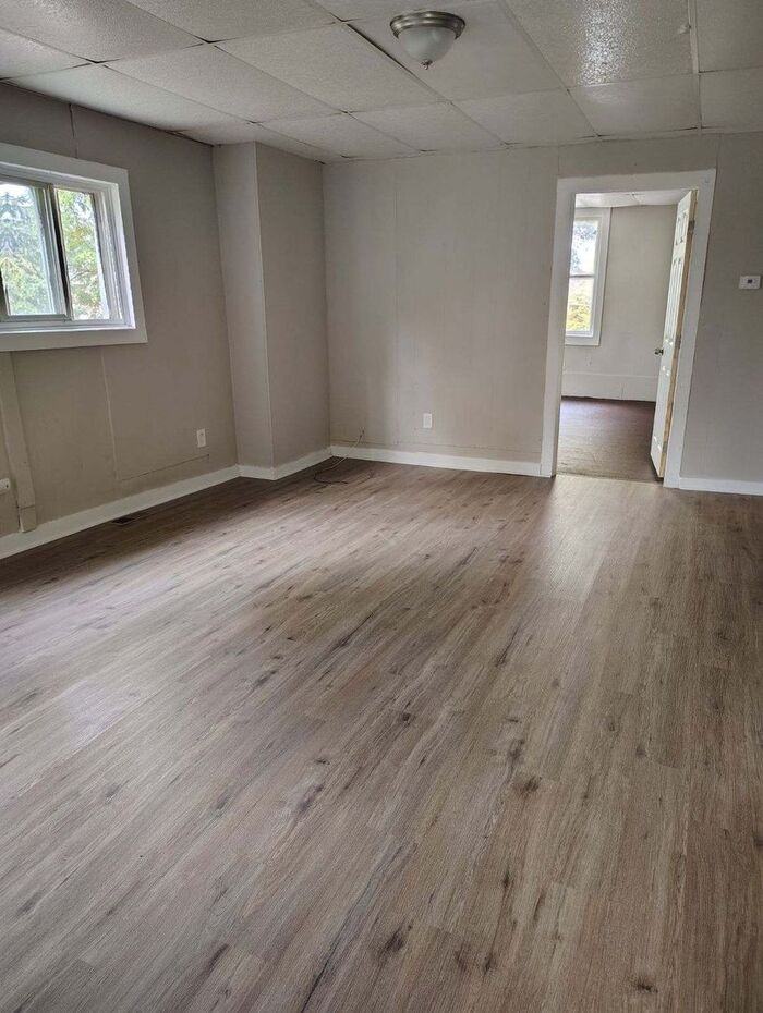 18 Orchard St - Photo 2 of 11