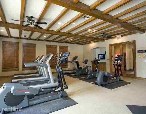 281 & 1604 - Photo 3 of 5