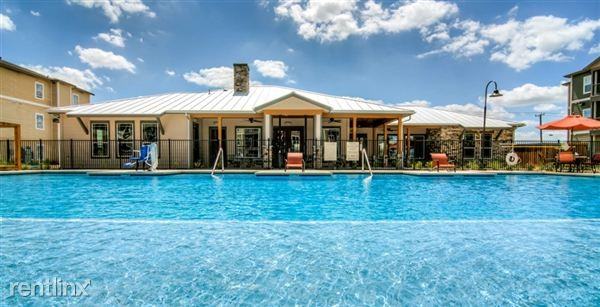 $199.00 Total Move In **Southeast/Toyota Plant - Photo 3 of 4