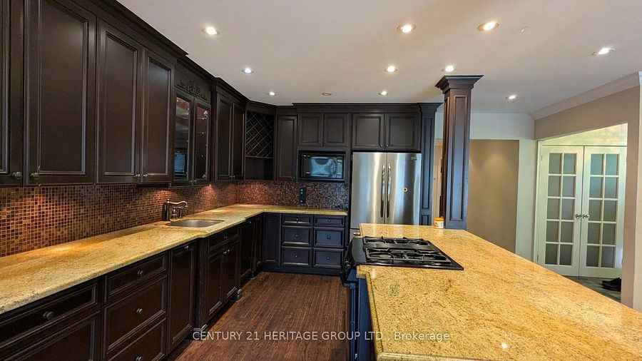 138 Waterloo Avenue - Photo 3 of 10