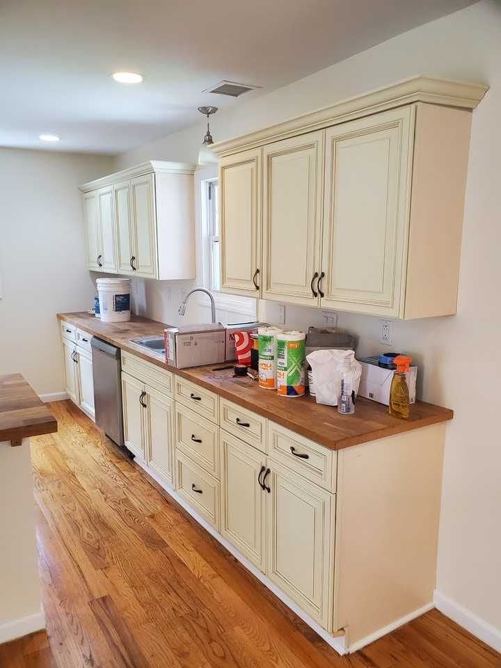 8 Edwards St #2 - Photo 2 of 20