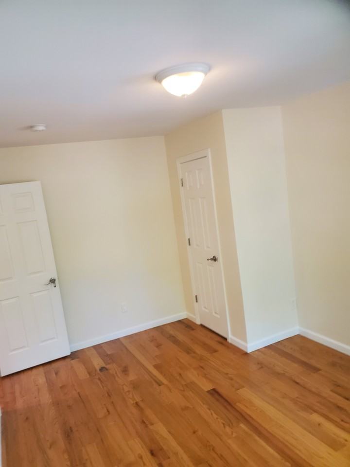 8 Edwards St #2 - Photo 6 of 20