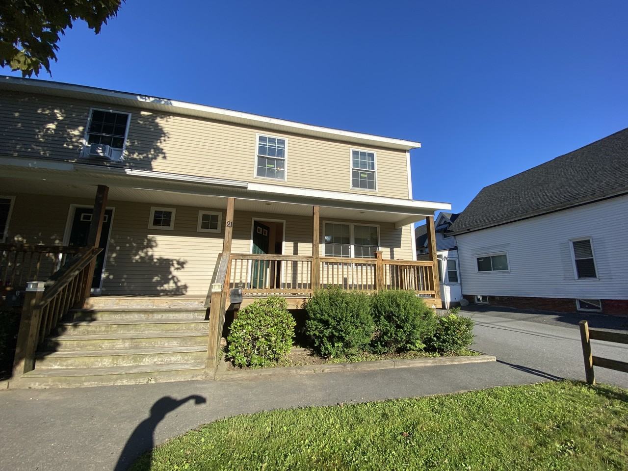 21 Winchester Ct #A - Photo 2 of 24