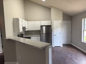 2400 Glenmore Ct Sw #NA - Photo 1 of 1