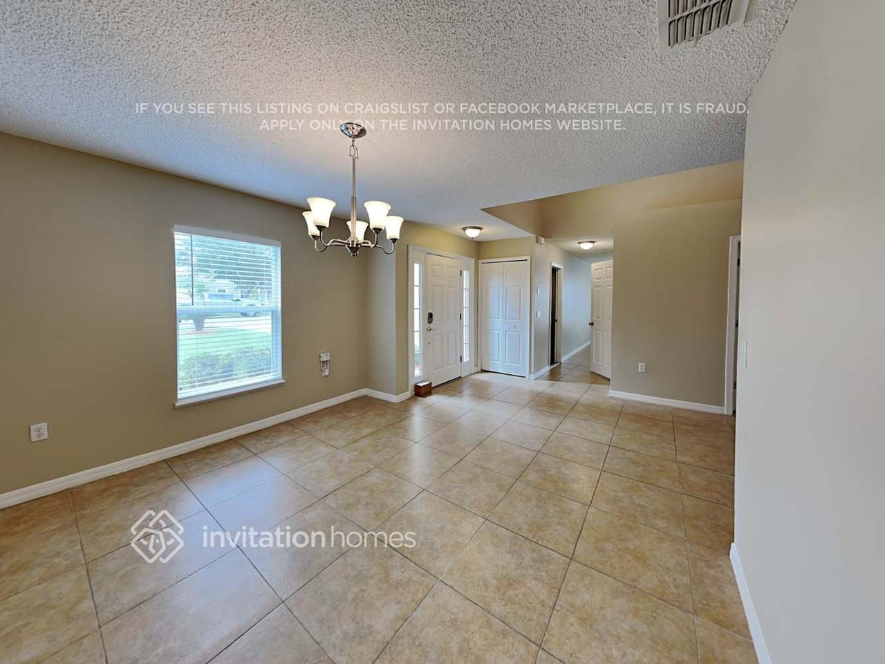 10749 Laxton St - Photo 4 of 25