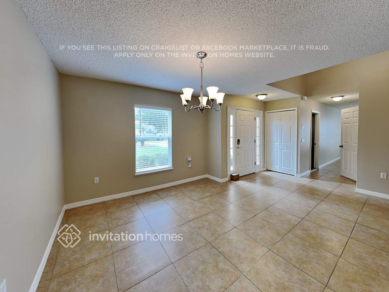 10749 Laxton St - Photo 5 of 25