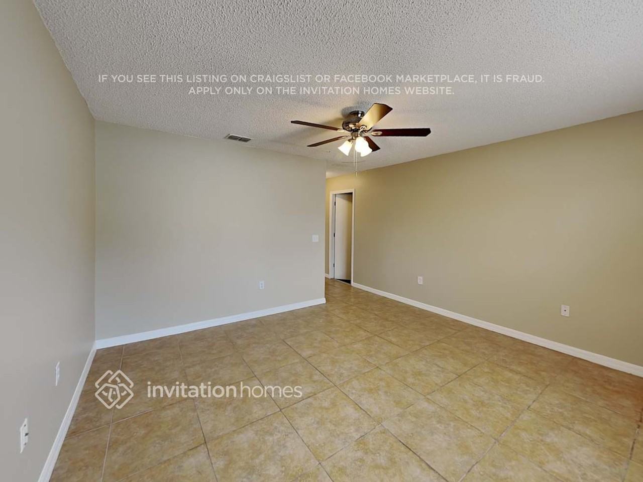 10749 Laxton St - Photo 7 of 25