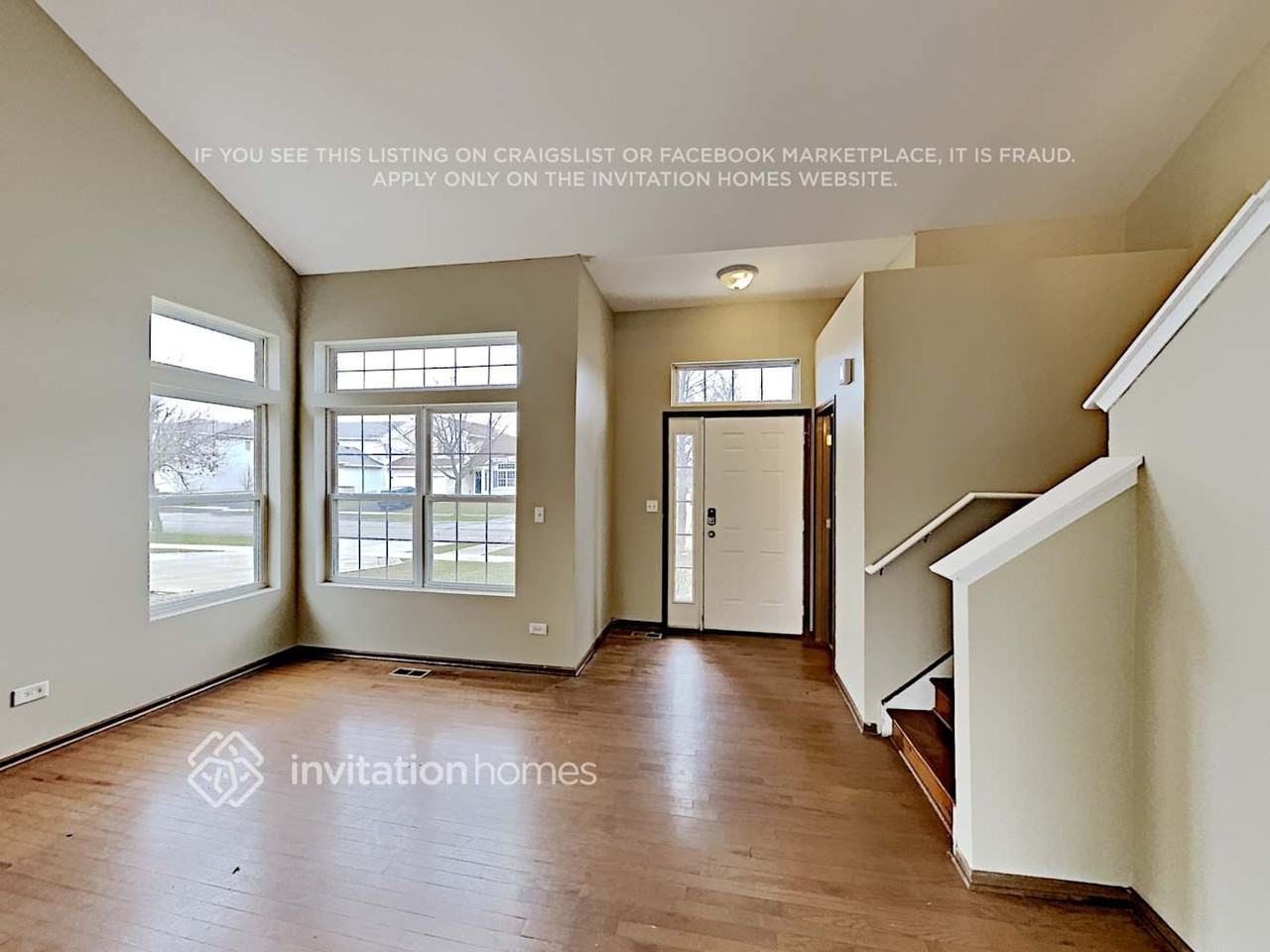 649 Kingsbrooke Xing - Photo 6 of 23