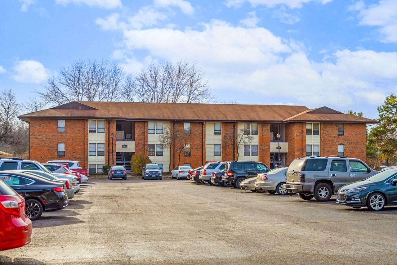 The Woodside Apartments - Photo 4 of 25