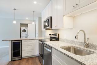 Minnetonka Edgewater - Photo 1 of 1