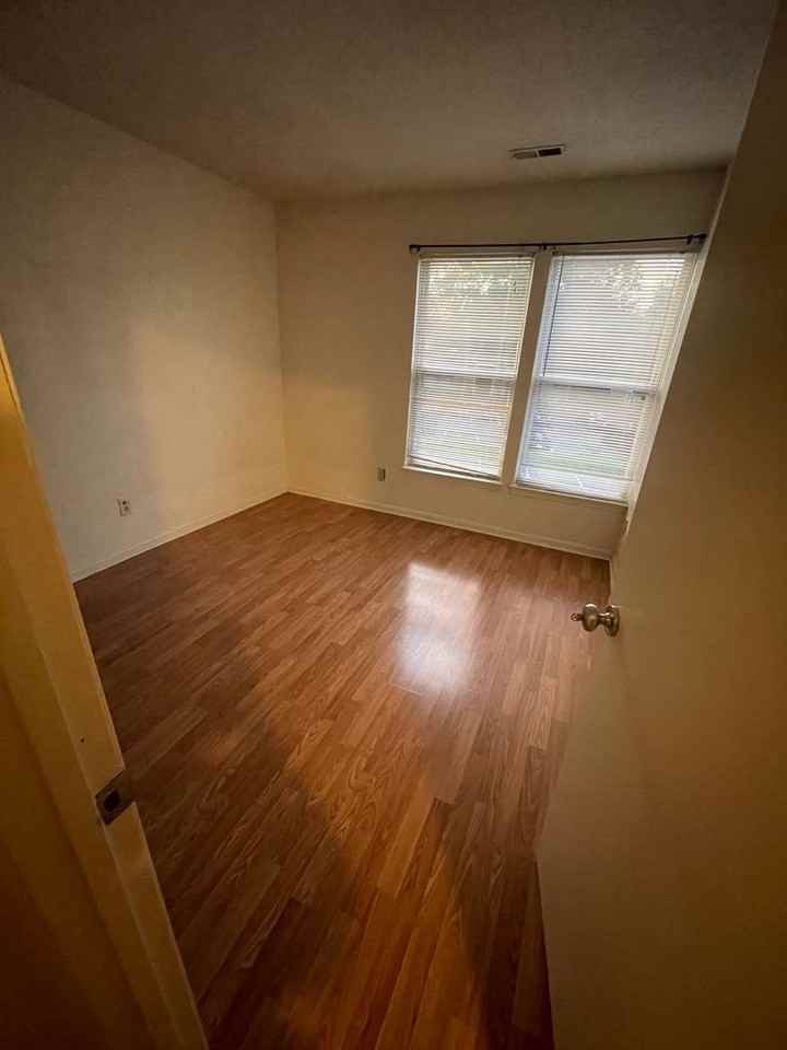 Vinca Circle - Photo 7 of 9