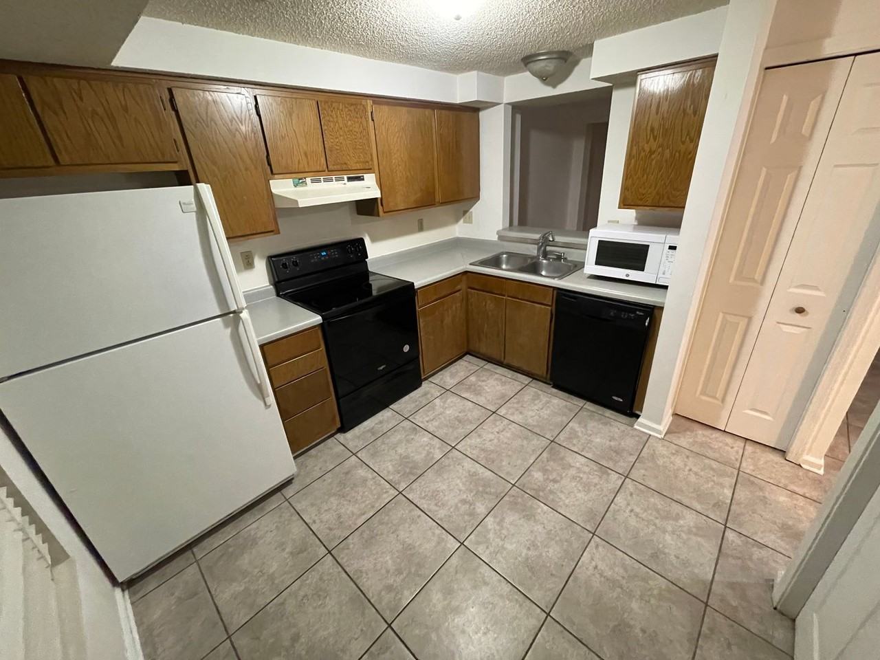 Vinca Cir - Photo 7 of 14