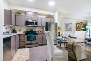 featured image of 3009 Ne 3rd Ave