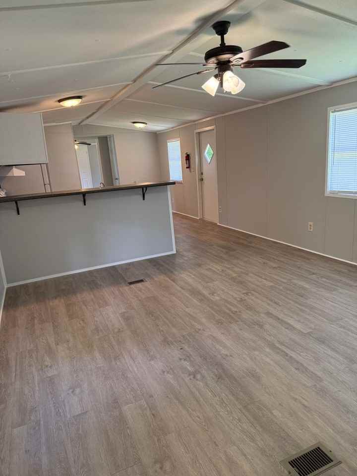 24477 Walker So. Rd. - Photo 4 of 28