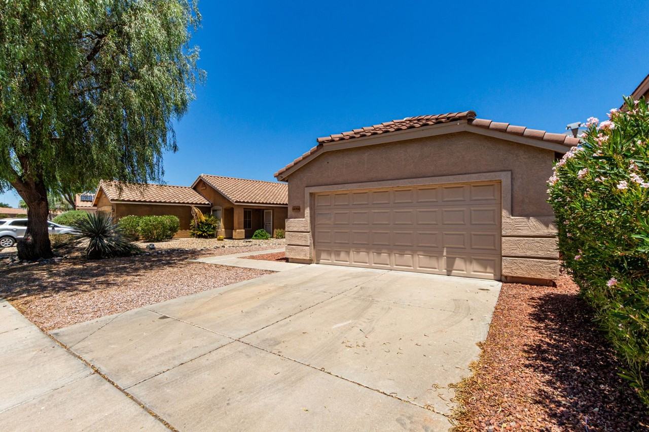 14706 W Ely Dr - Photo 3 of 33