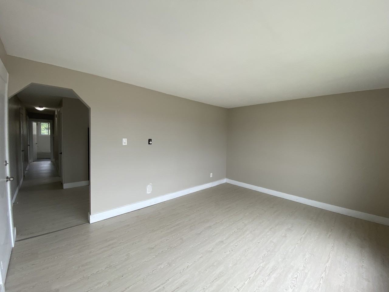 46 Terris Ave #6 - Photo 5 of 11