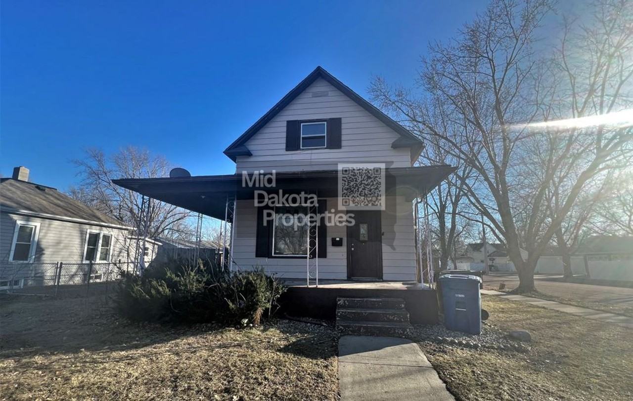 801 E 6th Ave - Photo 3 of 20