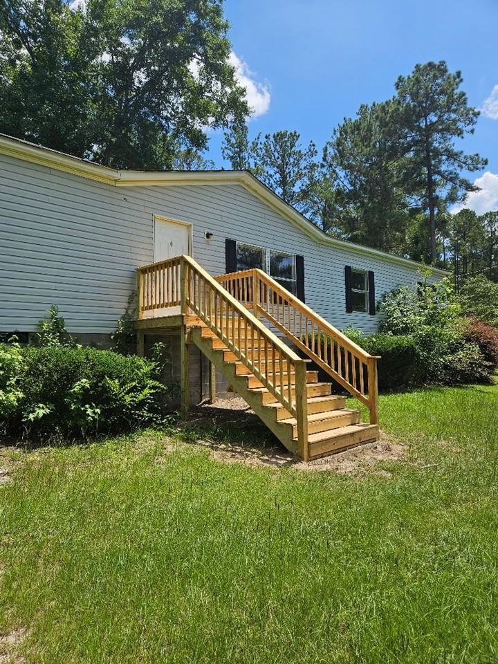 83 Troon Dr - Photo 2 of 25