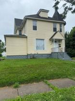 HM 925 East 14th Street - Photo 1 of 1
