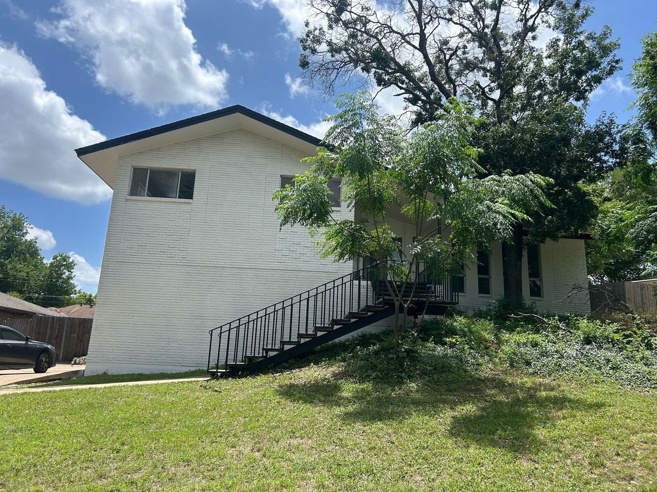 1022 Tarryall Dr - Photo 2 of 21