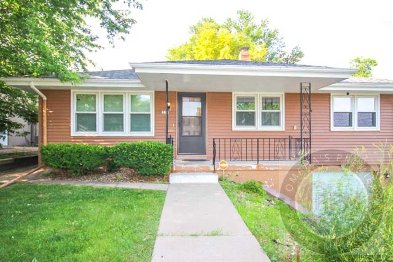 4405 Spring St - Photo 2 of 27